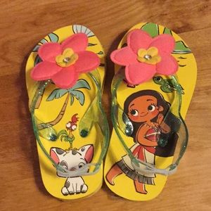 moana flip flops
